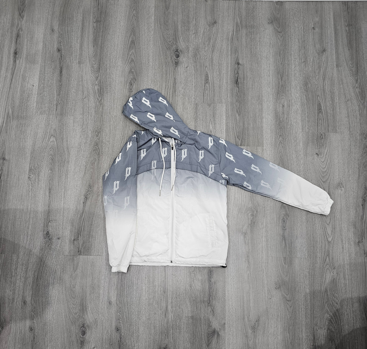 SNO WHITE WINDBREAKER